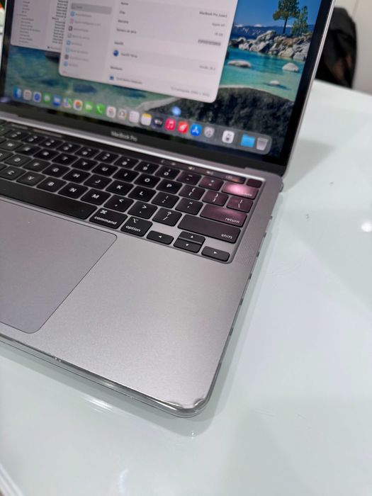 Macbook Pro e Air a Preço Outlet com Ligeiros Defeitos
