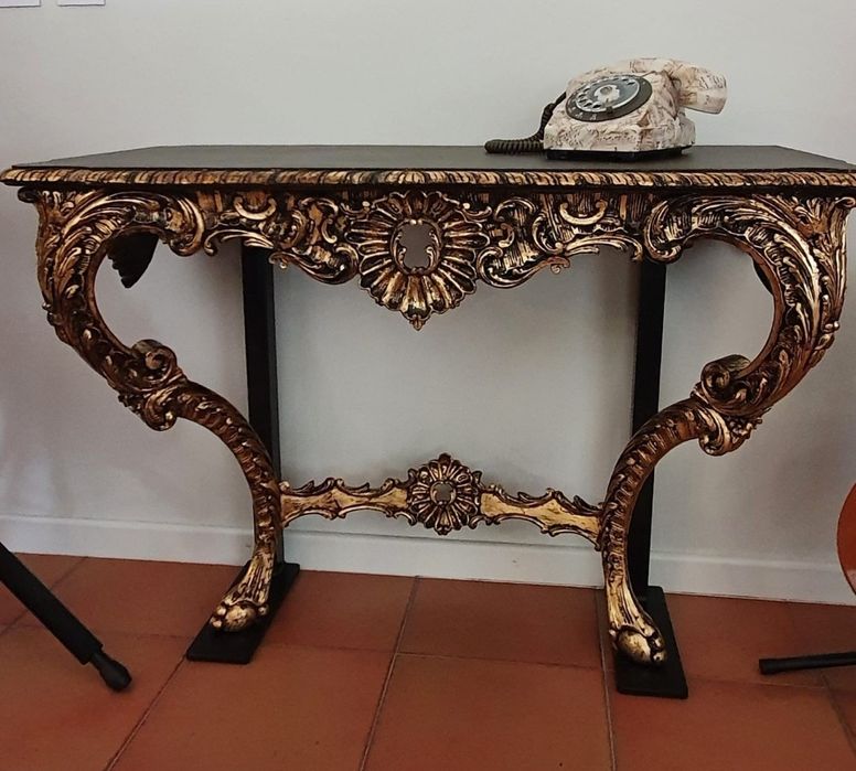 Mesa decorativa para sala
