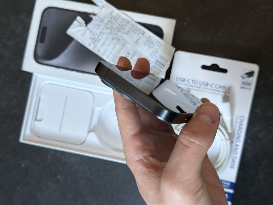 Iphone 15 pro 85% czarny tytan stan igła jak nowy 128gb okazja pełny zestaw bez blokad