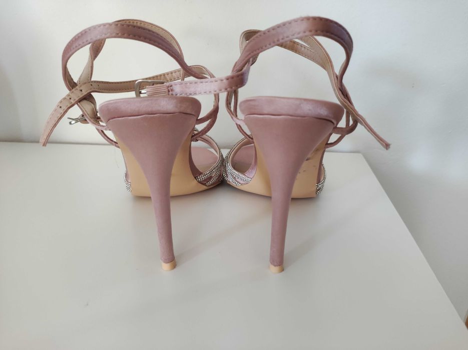 Różowe szpilki DeeZee 40