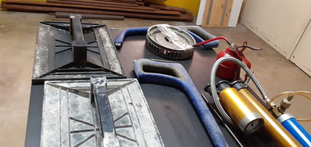 Lote de ferramentas varias64730290692481122