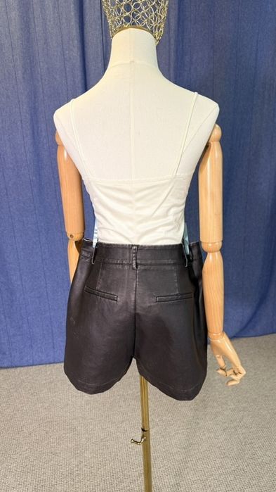 Шорти з еко шкіри, M/L