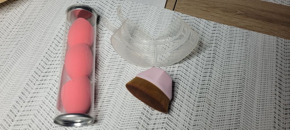 Gąbki do makijazu