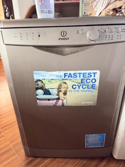 Vendo máquina de lavar loiça