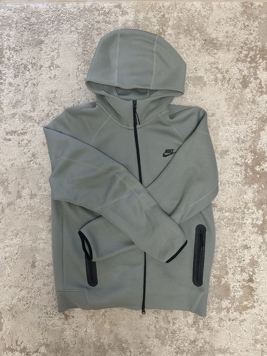 костюм nike tech fleece