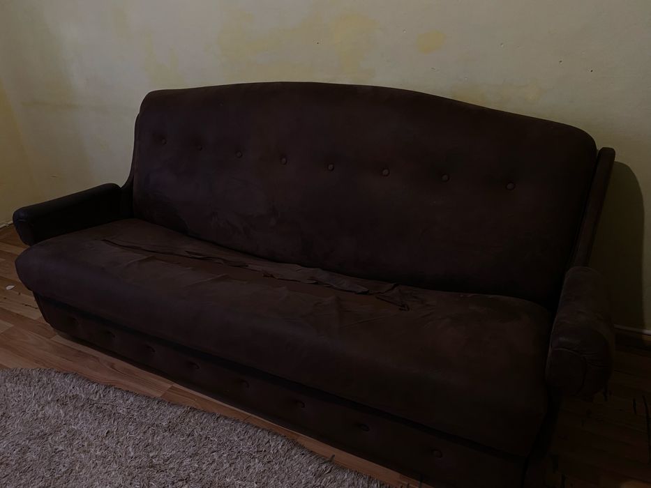 Диван та крісла в описі детальніше