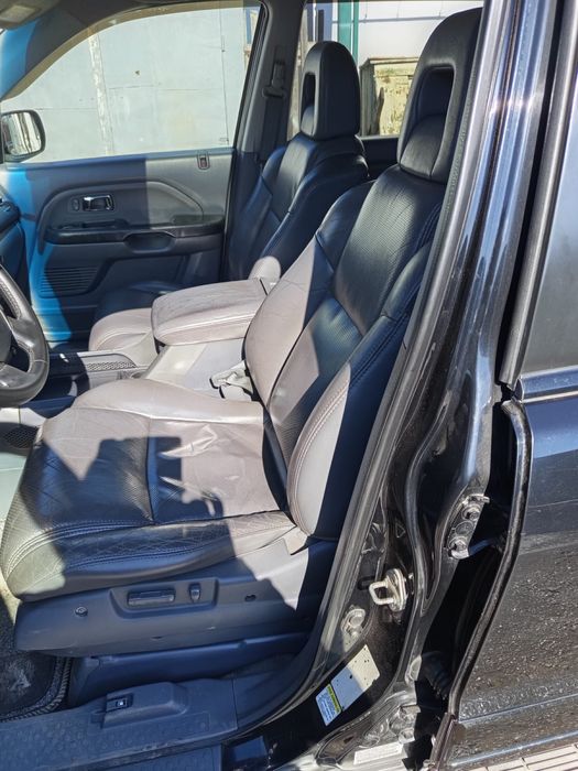 Продам Honda Pilot