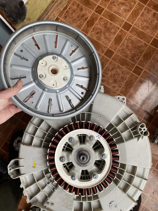 Пралка мала але вмістка LG Direct Drive 6 кг