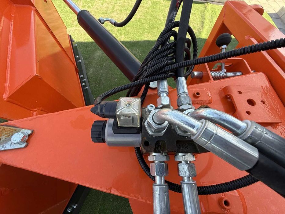 Składany Pług Do Śniegu Ciężki Metal-Technik Spych Śnieżny Euro TUZ