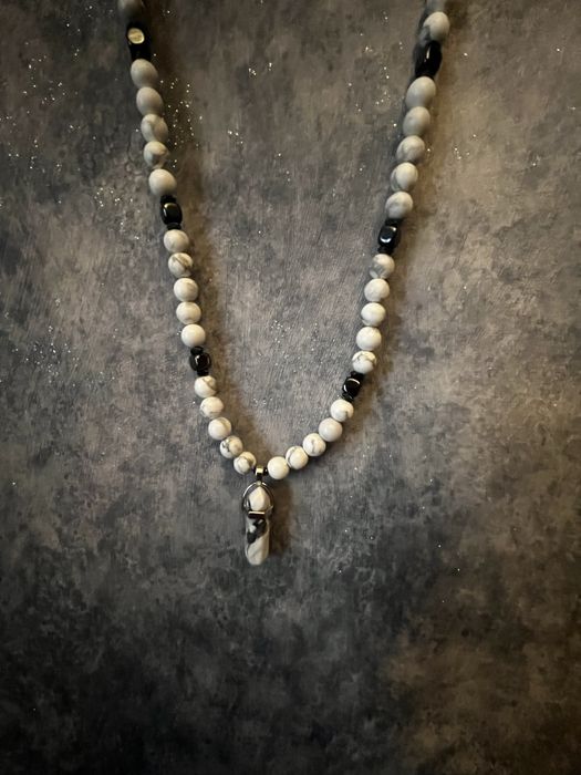 Чоловіче намисто