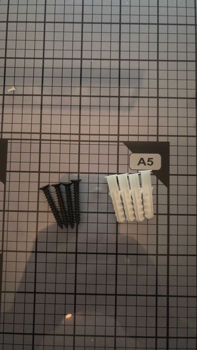 Uchwyt na telefon/tablet naścienny