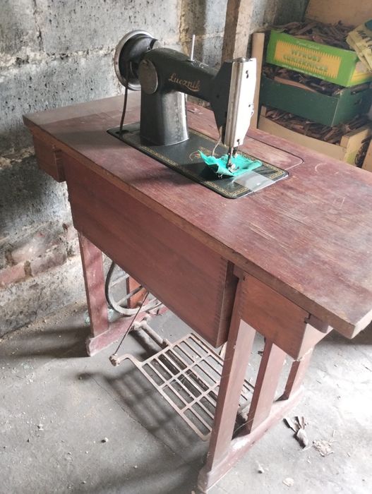 Maszyna do szycia Łucznik