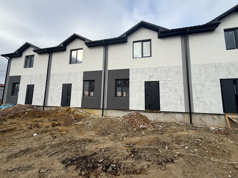 Продам таунхаус ТОП локація