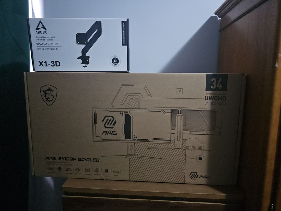 Vendo MSI MAG 341CQP QD-OLED 34" UWQHD 21:9 175Hz + Artic X 3D Suporte Monitor