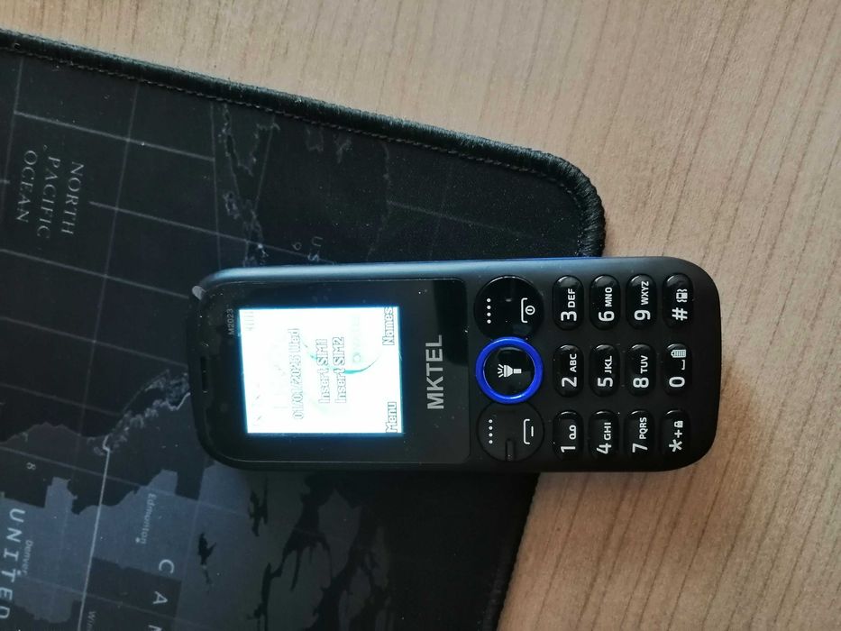 telefon MKTEL m2023, latarka mocna