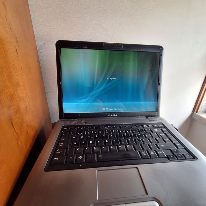 Portátil Toshiba Satélite A300 em perfeito funcionamento