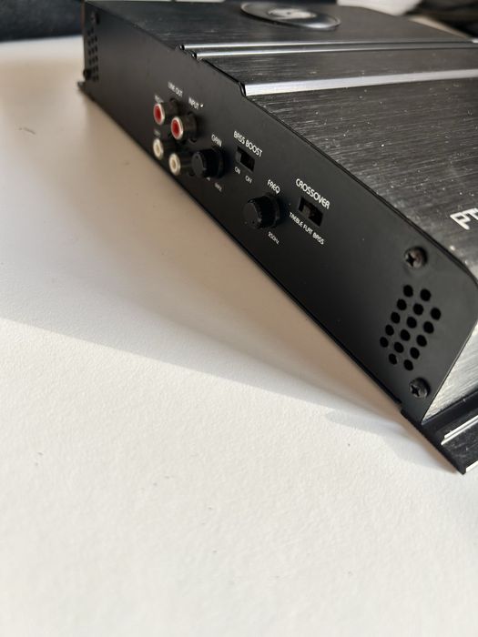 Subwoofer MTX 12’’ com caixa + amplificador MTX RTx800