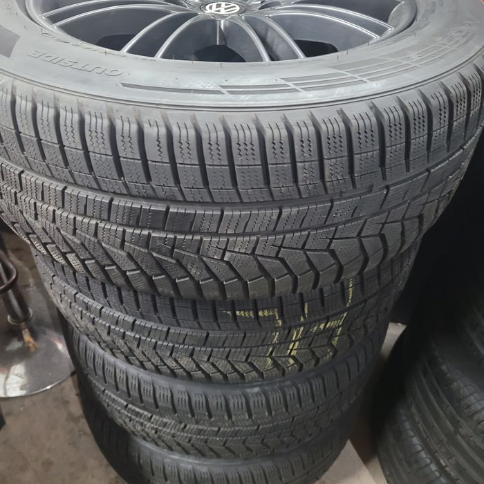 Koła  zimowe VW T5 T6 5-120 Et 35 235.55.17 Hankook 8mm