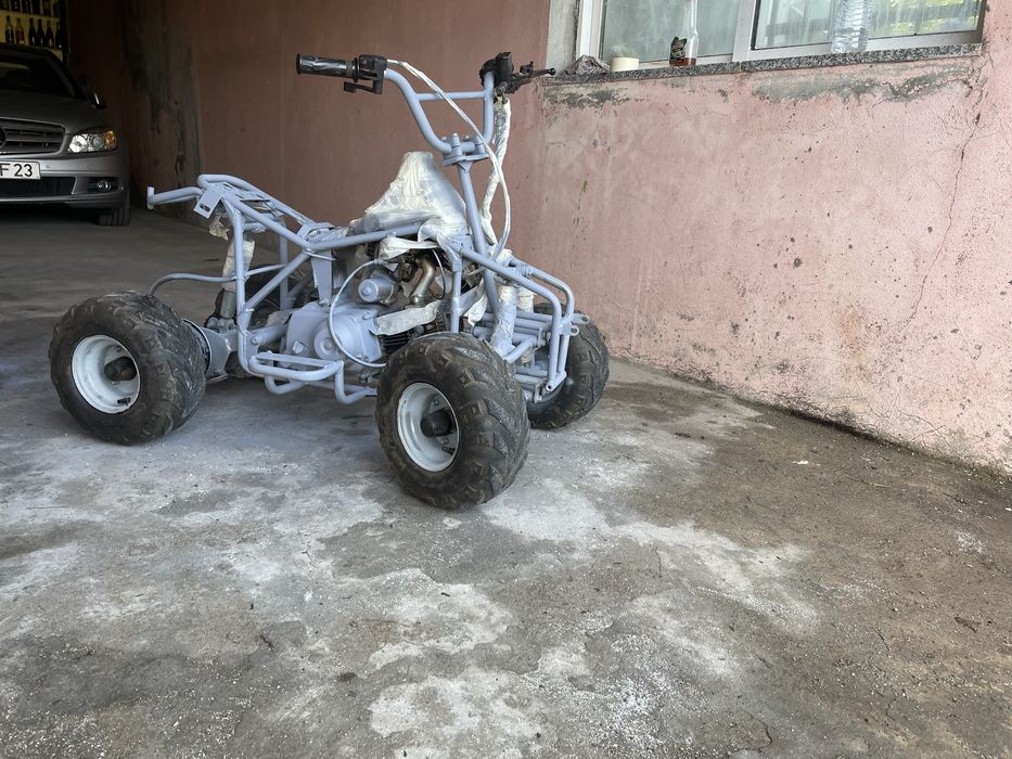 Moto 4 para criança 80cc