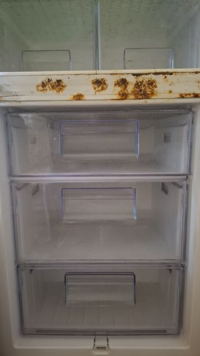Продається холодильник ZANUSSI