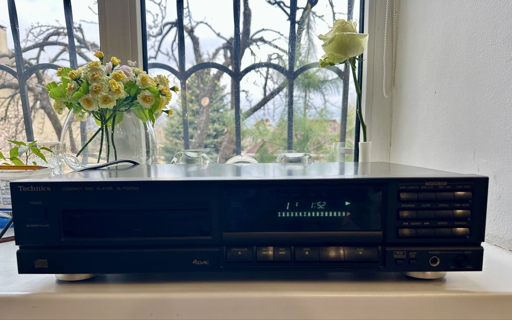 Technics SL-P377A проигрыватель