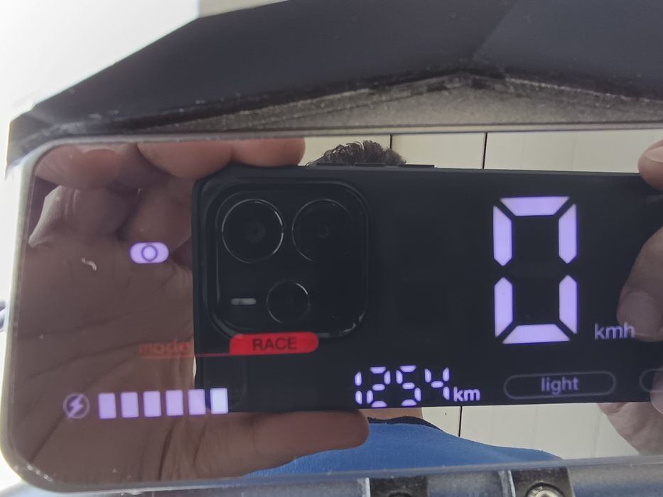 Trorineta elétrica Kukirin g4 como nova