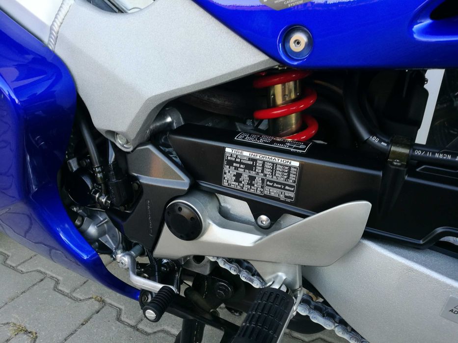 Honda VFR 800 FI Tylko 006800 km !!!  Stan Kolekcjonerski !   NOWA !