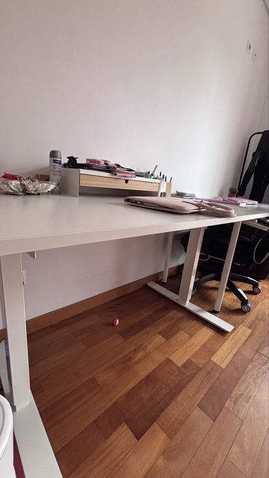 Secretária ergonómica