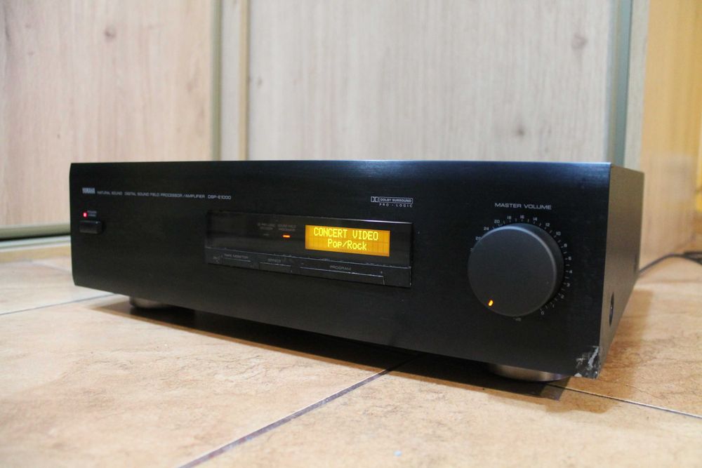 Wzmacniacz / procesor Yamaha DSP-E1000