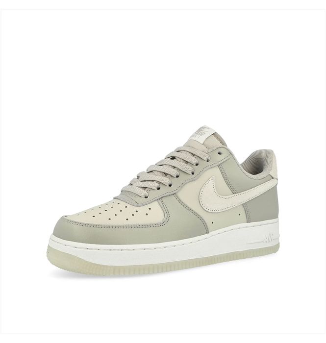 Кросівки Nike Air Force 1 & 07 Lv8