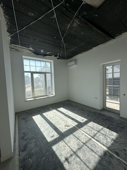 Продається  будинок біля Кварцу