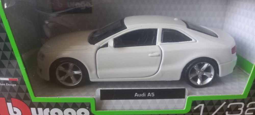 Audi A5 1/32 bburago