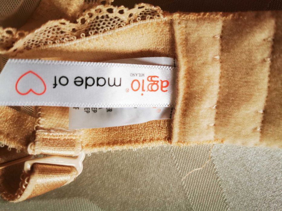 Biustonosz Agio Milano push-up beżowy rozm. 70F