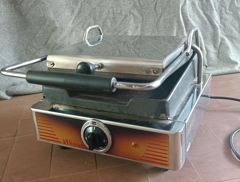 Grelhador/tostadeira profissional fiama