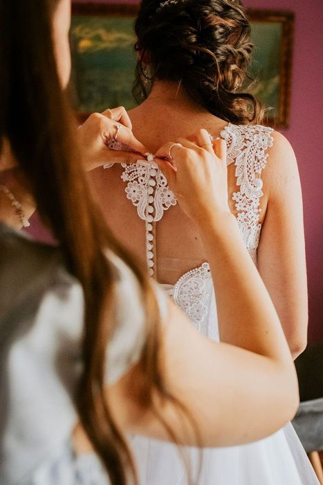 Suknia ślubna biała