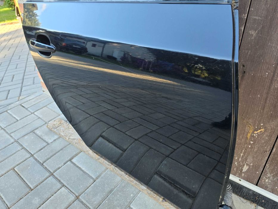 BMW 5 E60 Drzwi Prawe Tył Schwarz 2 668/9 Org. Lakier