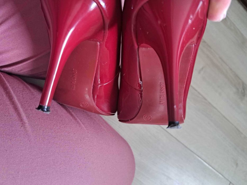 Szpilki Jenny Fairy bordowe lakier