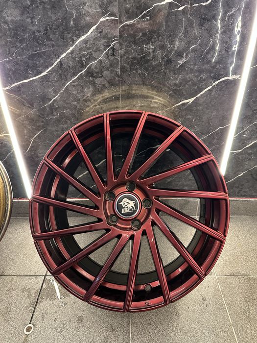 Jante 19 Ultra Wheels Storm P/ VW Golf Gti