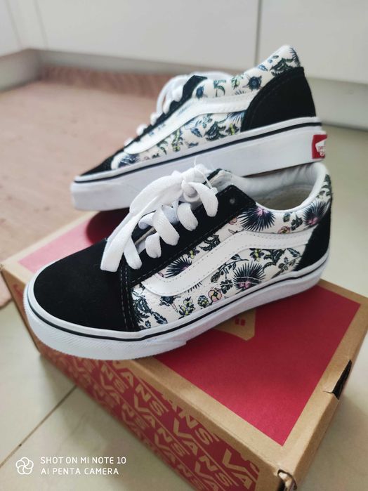 Tenisówki trampki buty VANS dziewczęce skóra, kwiaty! 28