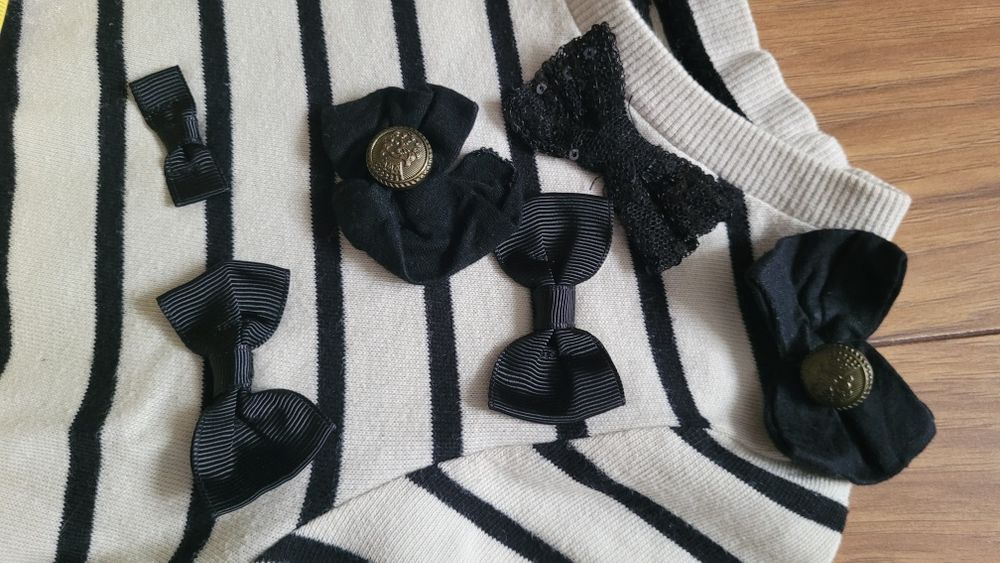 Bluza Next z kokardkami 134