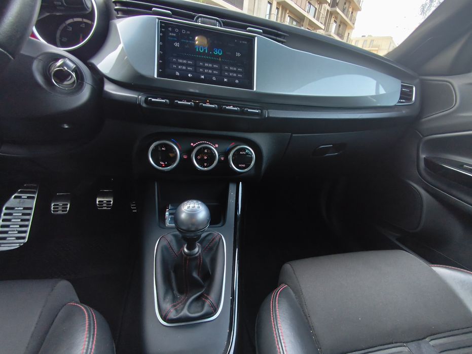 Alfa Romeo GUILUIETA 2.0