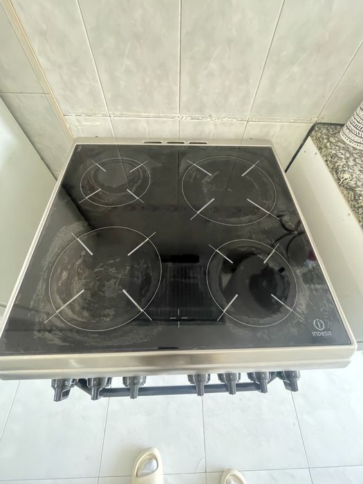 FOGÃO ELÉTRICO