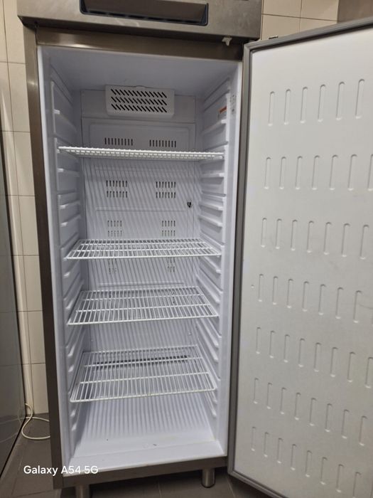 Vertical de refrigeracao em inox