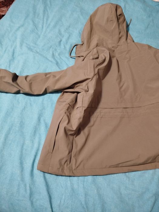 Nowa zielona khaki kurtka ocieplana News Balance XL