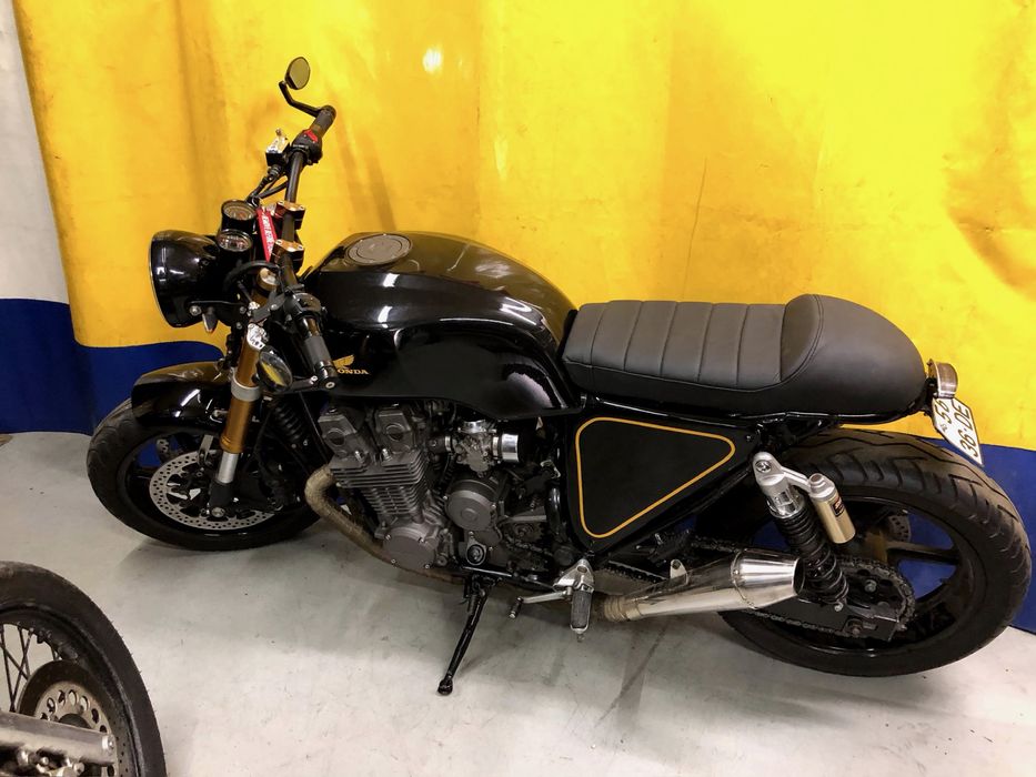 Honda 750  Naked