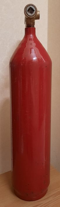 Огнетушитель баллон углекислотный 3л