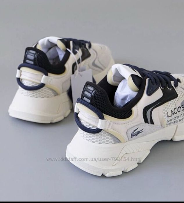 Кросівкі жіночі Lacoste