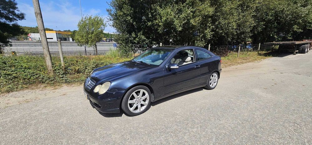 Mercedes-Benz C220 CDI Coupé Evolution | Nacional | 2.990€