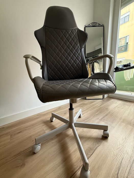 Cadeira de escritório IKEA