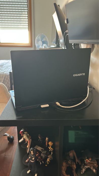 Portatil gaming Gygabite G5KF para Venda/Troca 32GB RAM RTX 4060 I5 12Gen